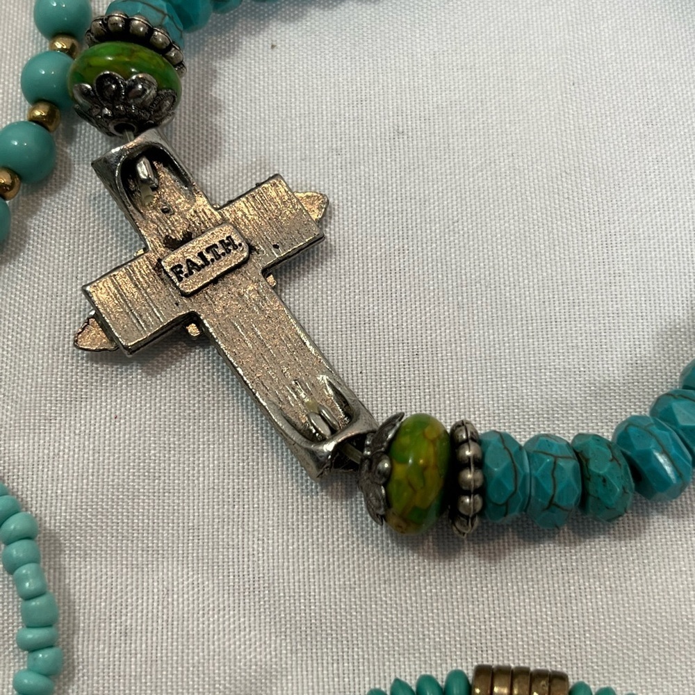 Set of four- turquoise bead bracelets. - Picture 6 of 6